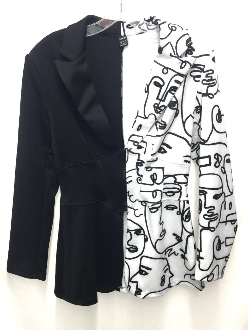 Shein Black/White Graphic Blazer, Size Medium
